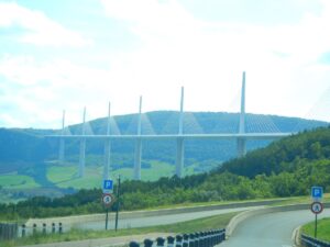 Millau3