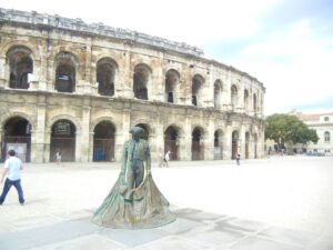 nimes1