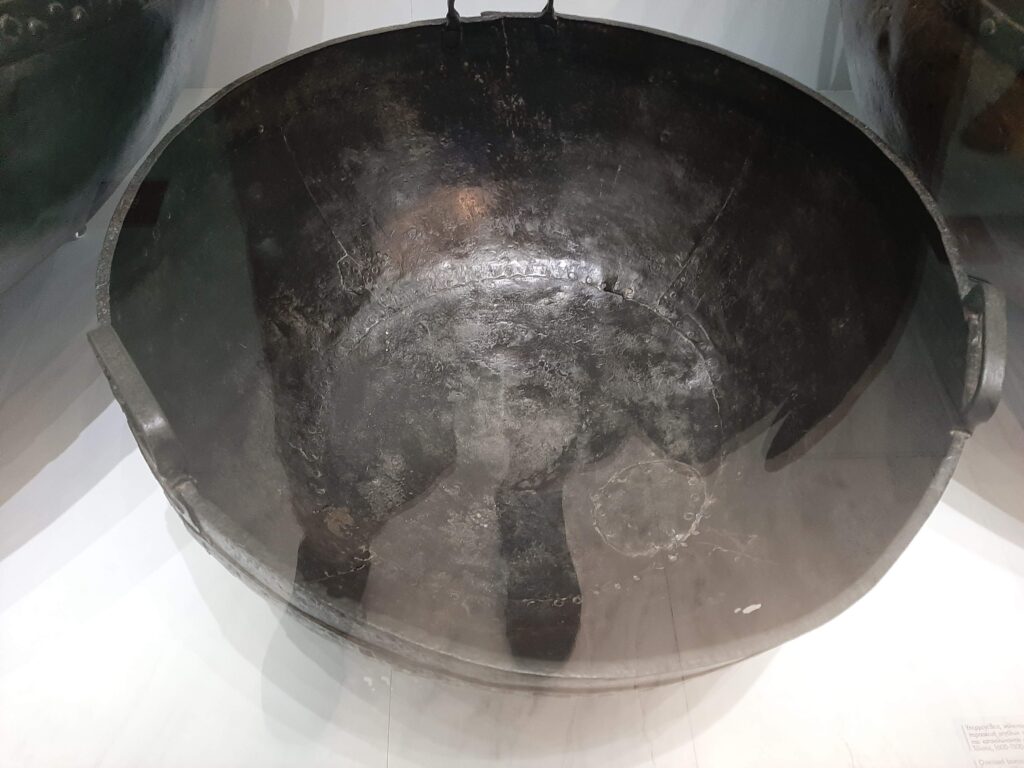 Bronze cauldron