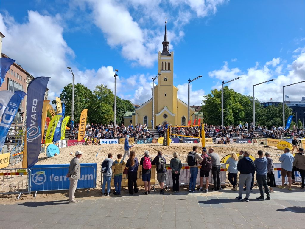 Resizer_175554536225321