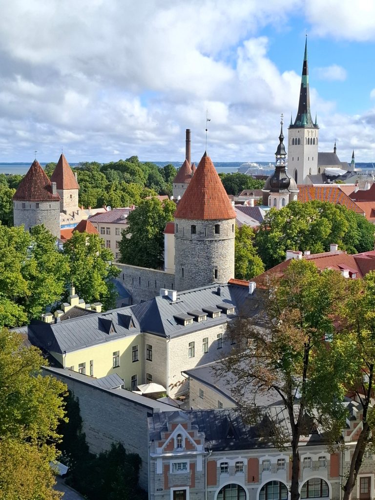 Resizer_175554536594629