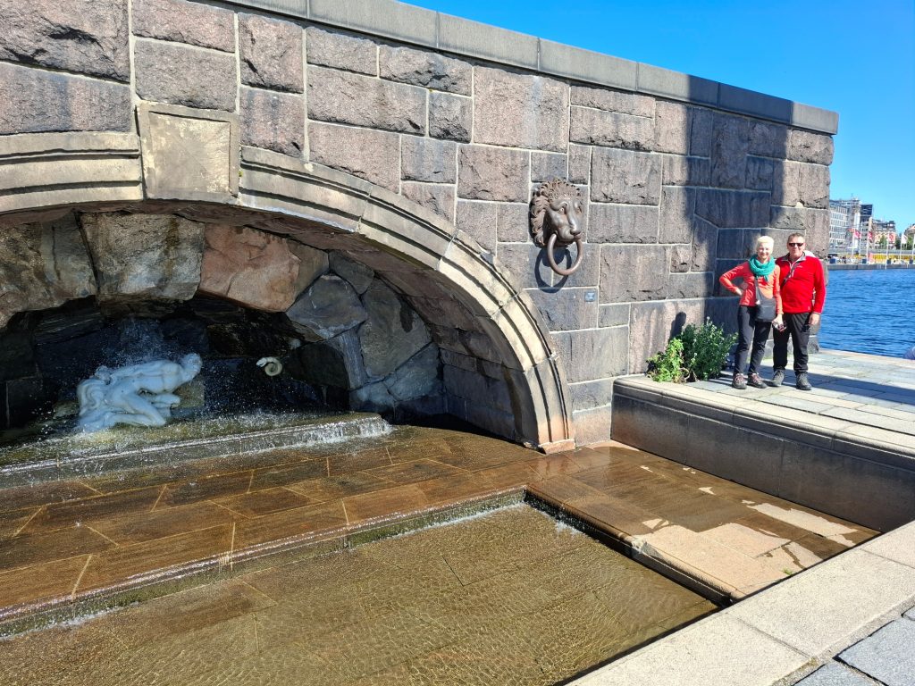 Resizer_175558020857917