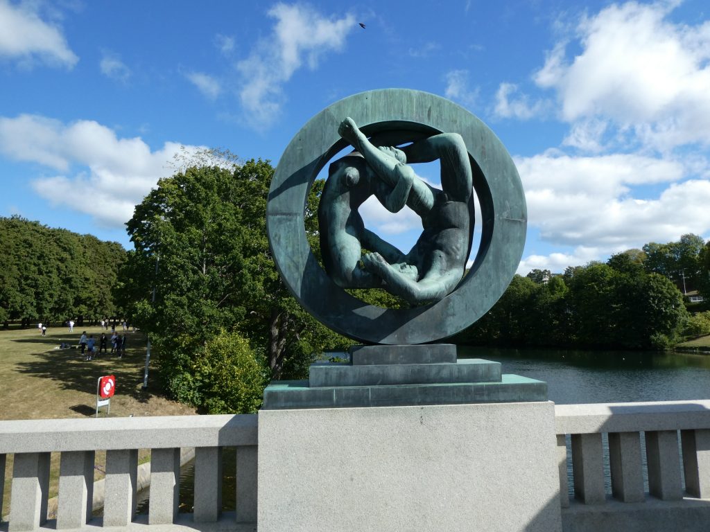 Resizer_175579657709517