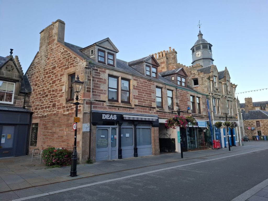 20250923_184656 20250923_184656