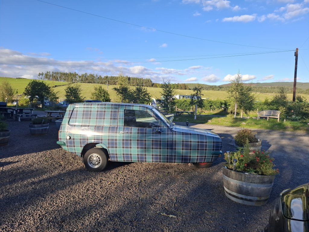 20250925_172546 20250925_172546