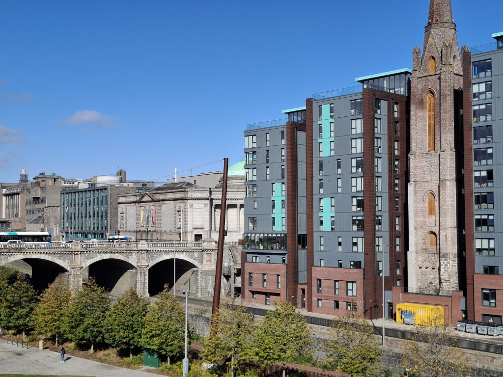 20250926_140852 20250926_140852