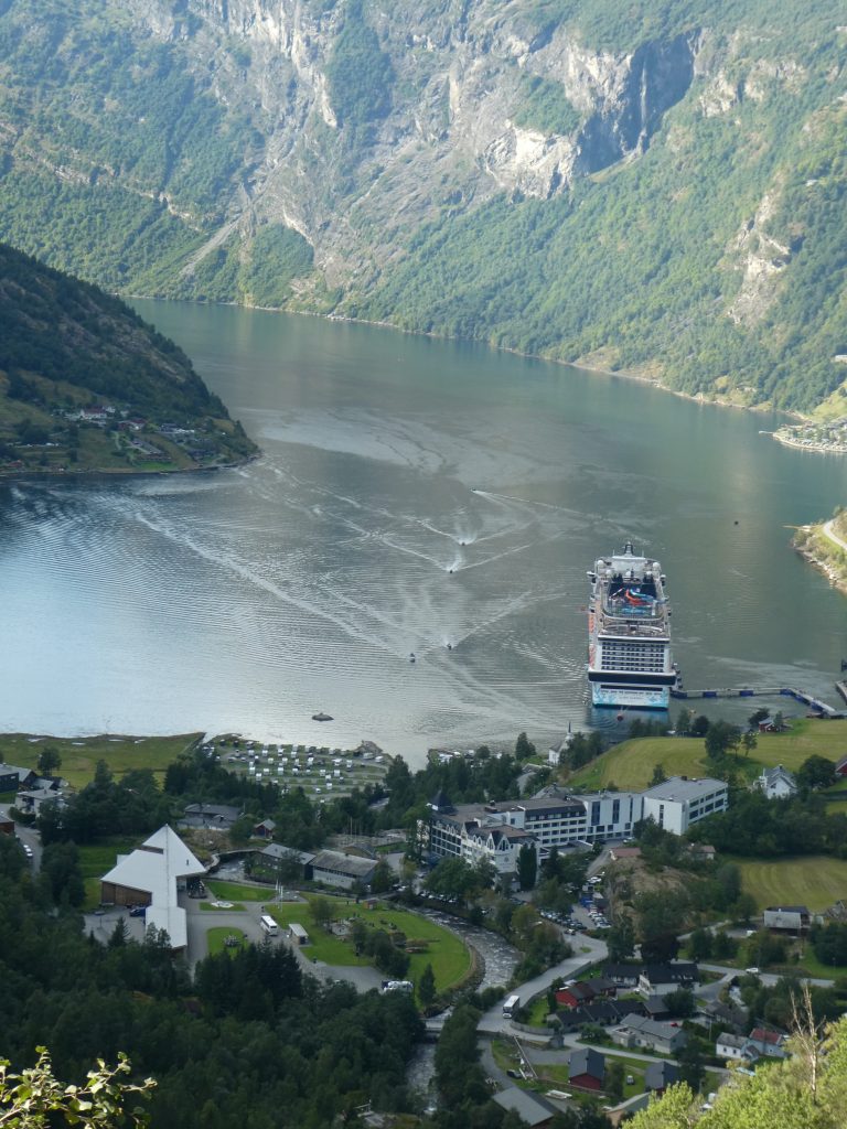 Resizer_175671162903869